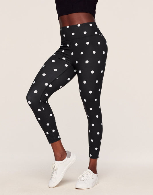 Walkpop Cora Cozy 7/8 Super-Soft Printed 7/8 Legging in color Polka Splot and shape legging