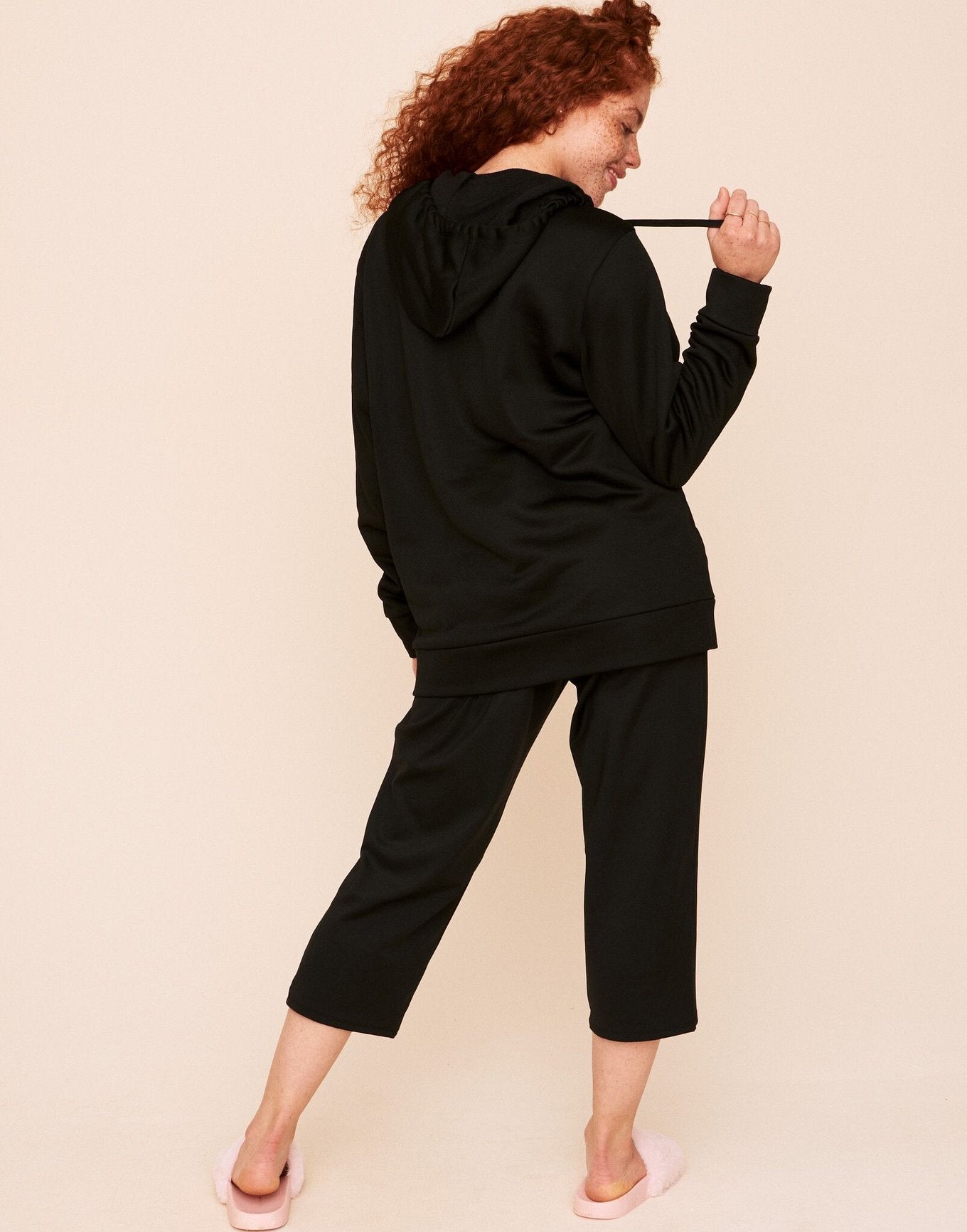 Earth Republic Jaelyn Cropped Pant Cropped Pant in color Jet Black and shape pant