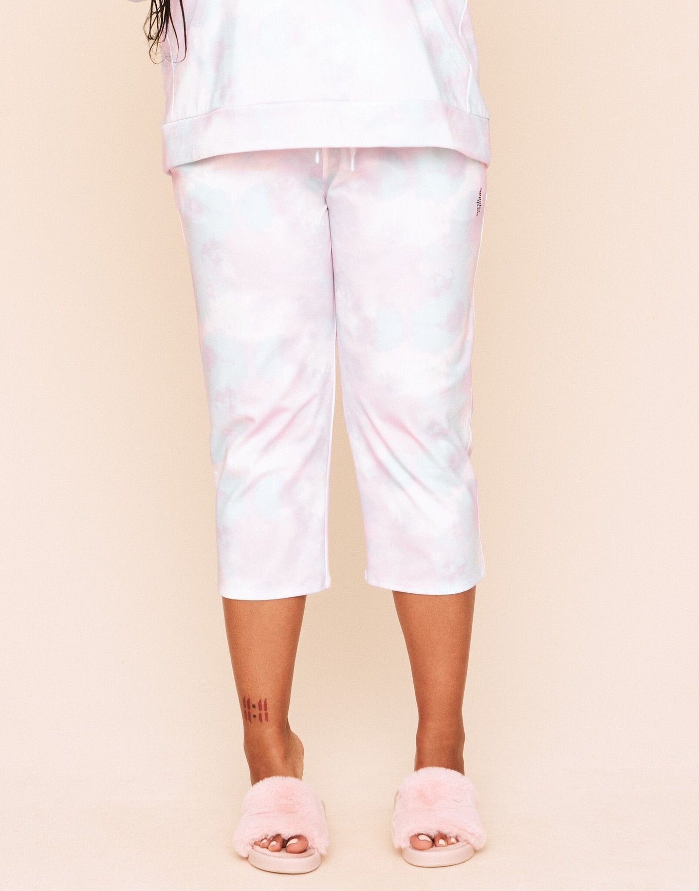Earth Republic Jaelyn Cropped Pant Cropped Pant in color Tie Dye (Athleisure Print 2) and shape pant