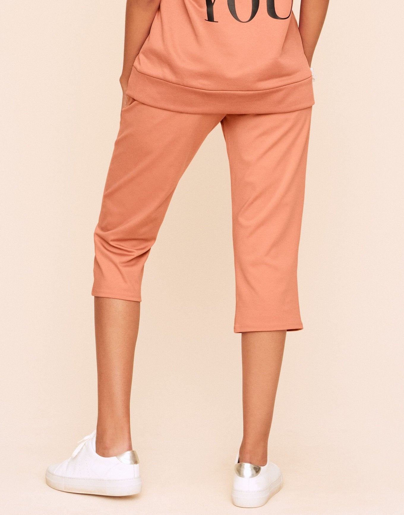 Earth Republic Jaelyn Cropped Pant Cropped Pant in color Rhododendron Marl and shape pant