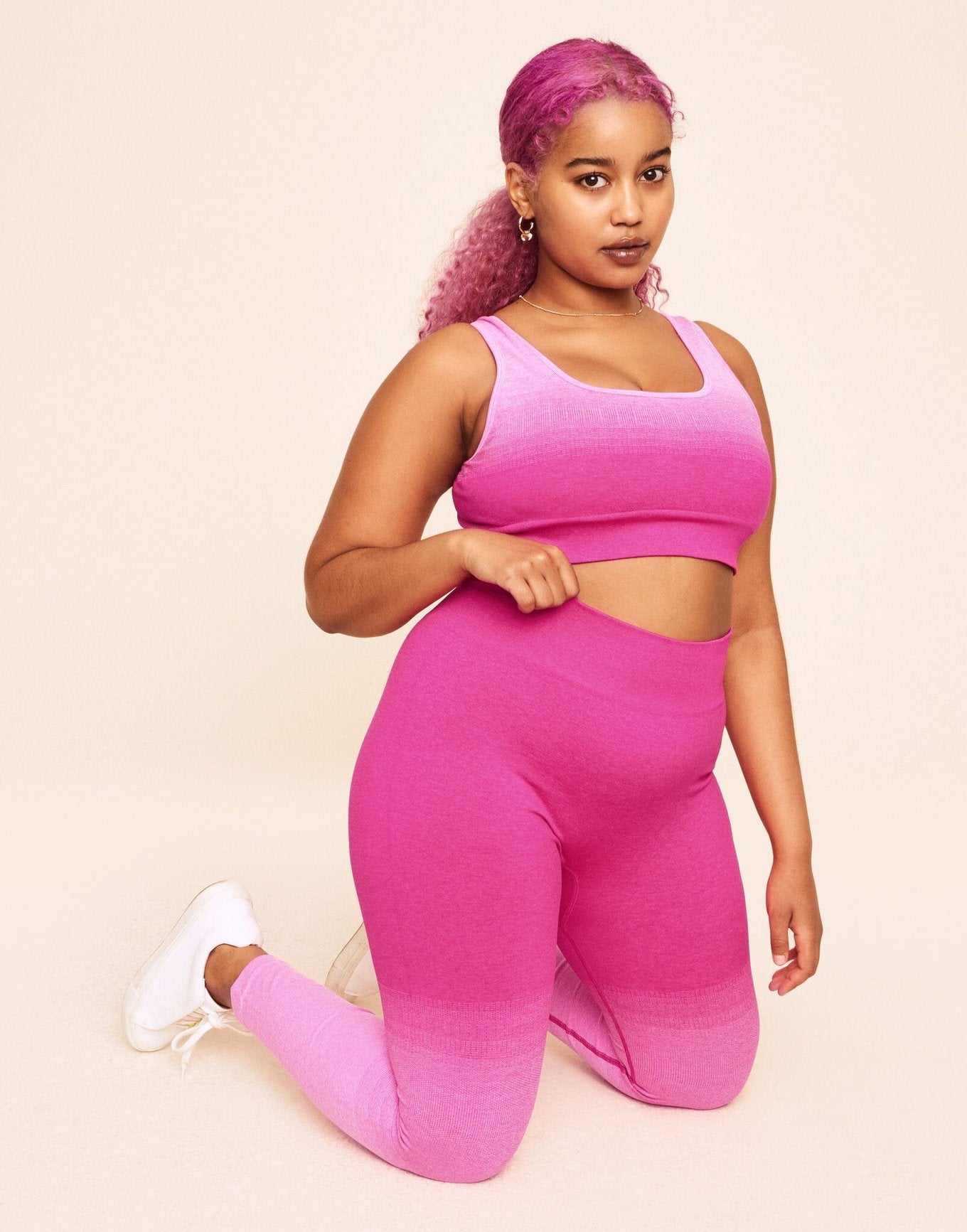 Earth Republic Maeve Ombre Sports Bra Sports Bra in color Solid 03 - Ombre Pink and shape sports bra