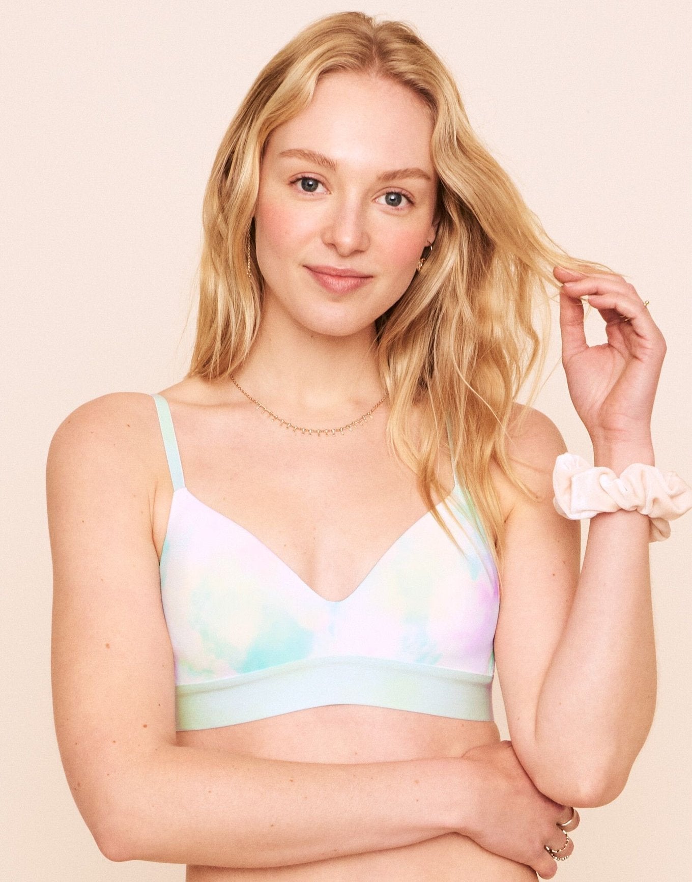 Earth Republic Makenna Lightly Lined Wireless Bra Wireless Bra in color Smudged Unicorn and shape plunge