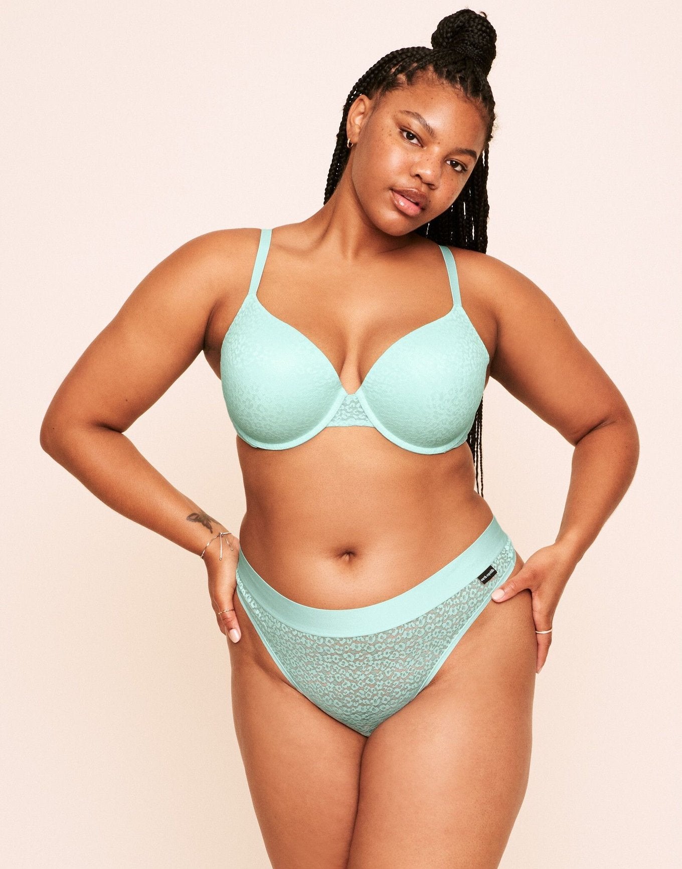 Earth Republic Dayana Lace Push Up Bra Lace Bra in color Bay and shape plunge