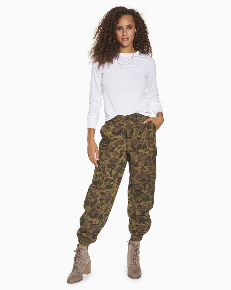YesAnd Organic Print Utility Jogger Jogger in color Romantic Camo and shape jogger/sweatpant