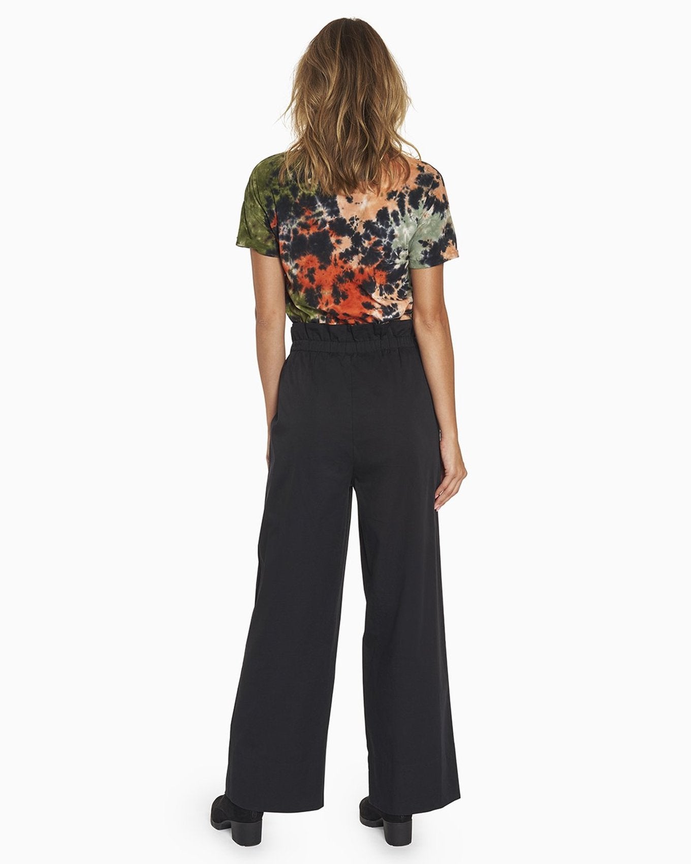 YesAnd Organic Paperbag Wide Leg Pant Wide Leg Pant in color Jet Black and shape pants